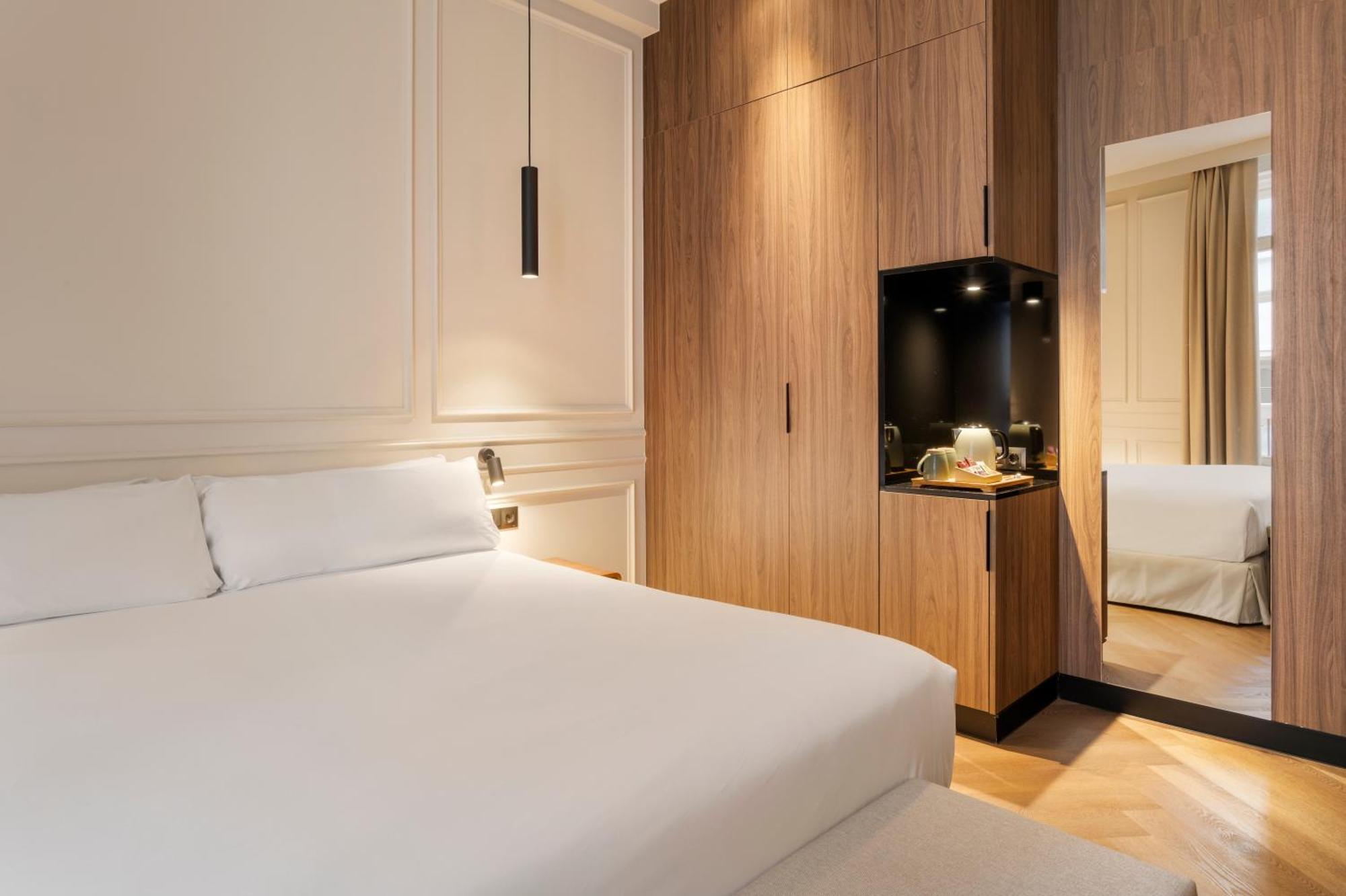 Bilder Boutique Hotel Билбао Екстериор снимка