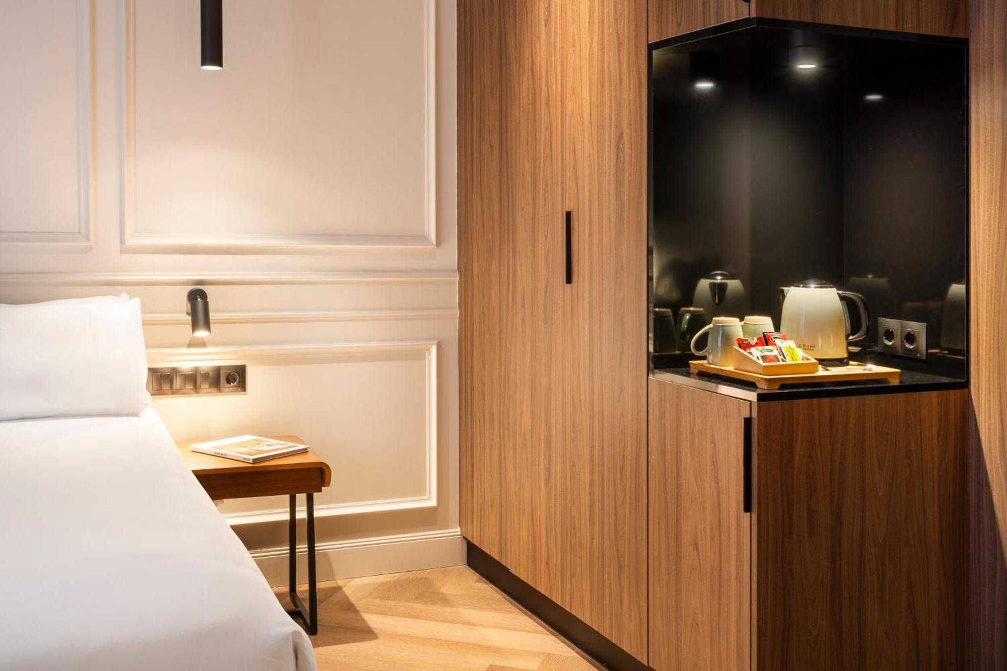 Bilder Boutique Hotel Билбао Екстериор снимка