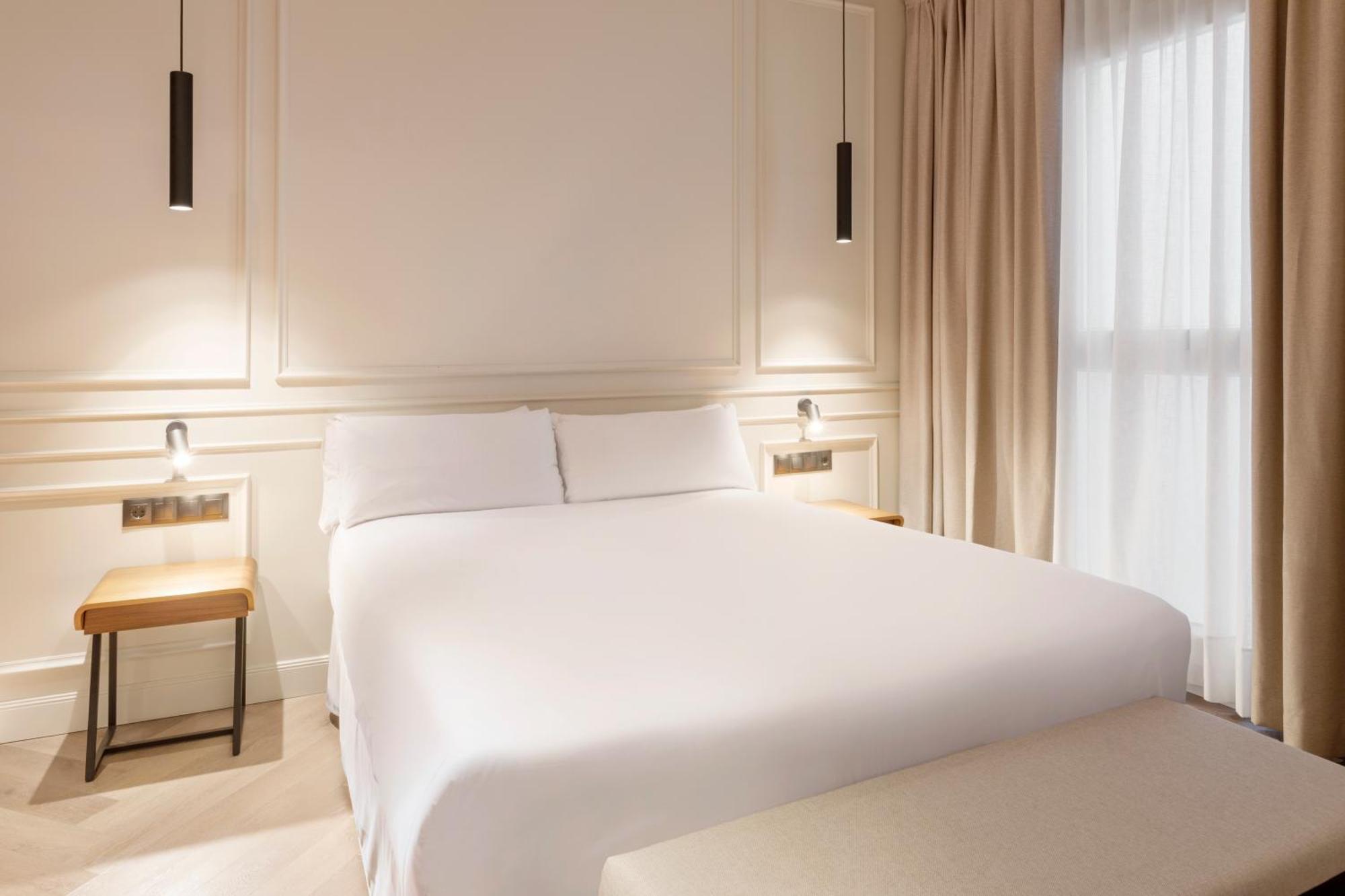 Bilder Boutique Hotel Билбао Екстериор снимка